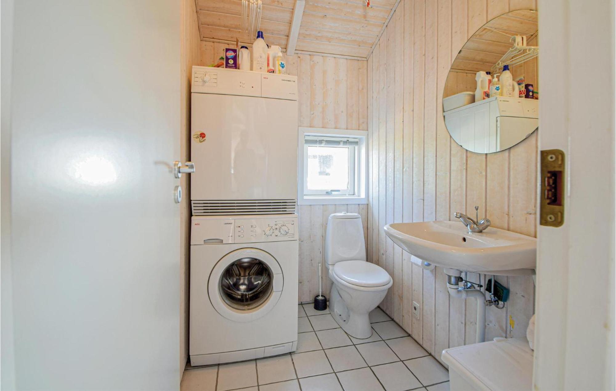 Amazing Home In Bjert With Wifi Binderup Strand Exteriör bild