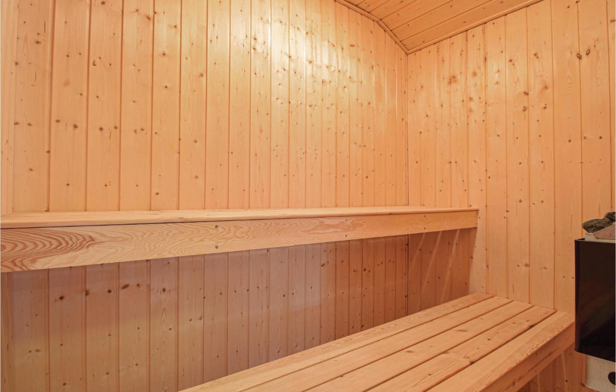 Amazing Home In Bjert With Wifi Binderup Strand Exteriör bild